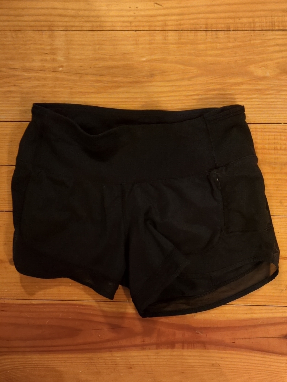 Lululemon Black Women's Active Running Shorts - Stretch Waistband